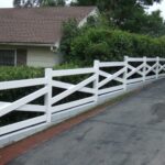 Cross-Buck-Ranch-Style-Fence-500x640