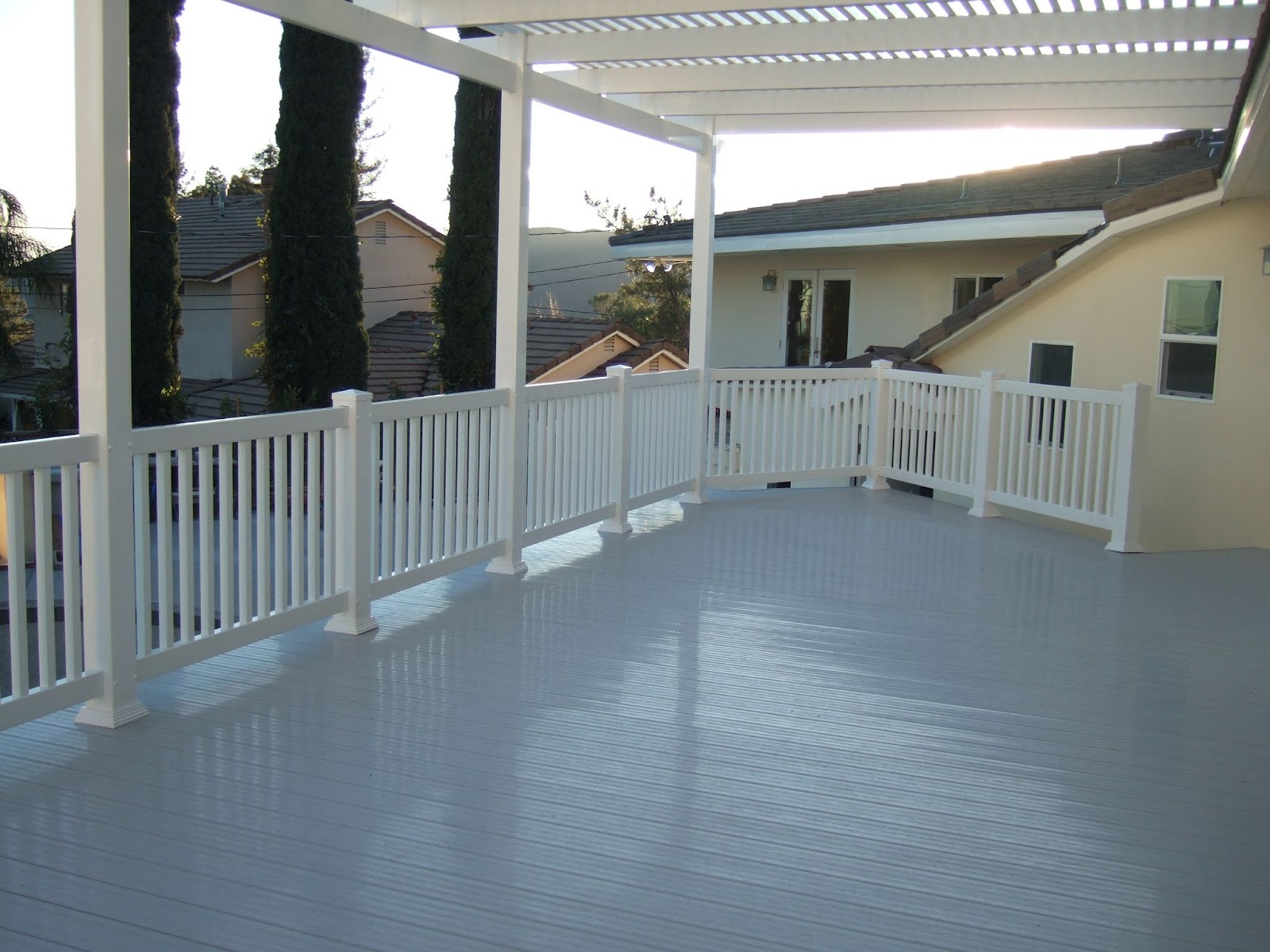 vinyl deck railing