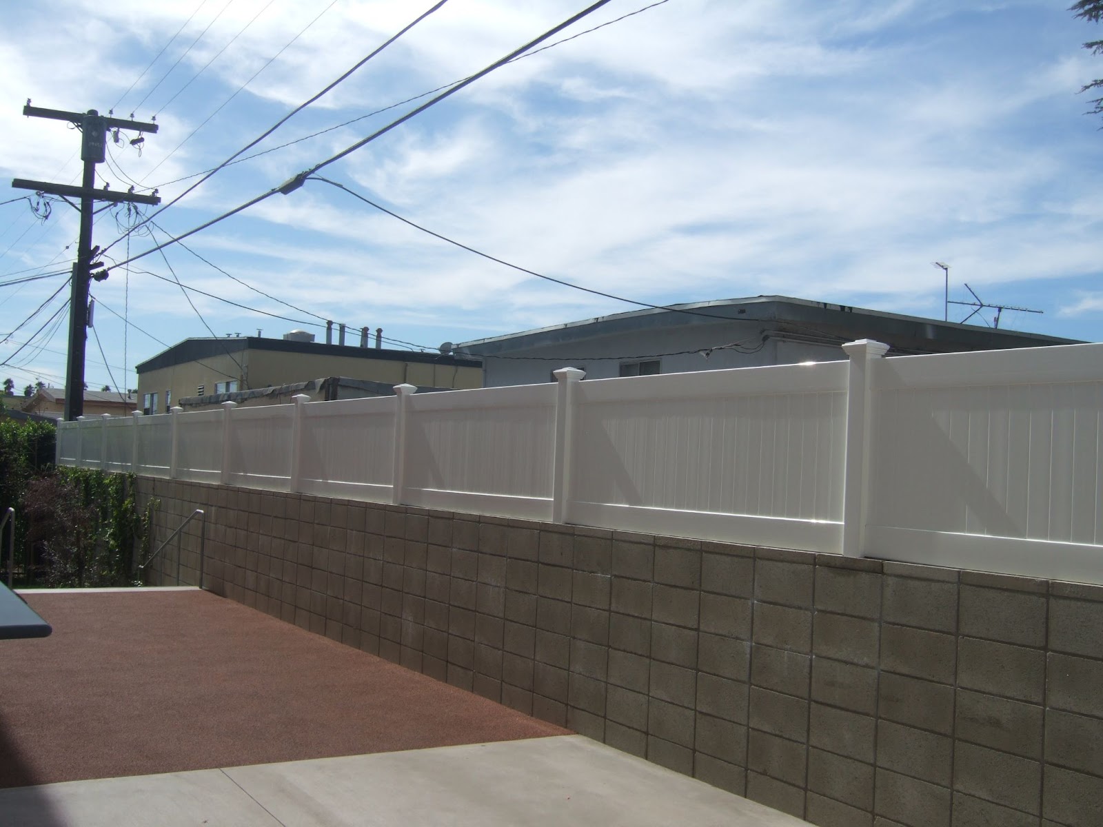 benefits of our high-quality vinyl fence topper