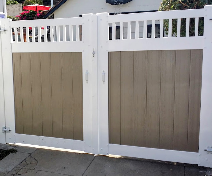 Vinyl Gates: The Perfect Blend of Function and Style - GNG