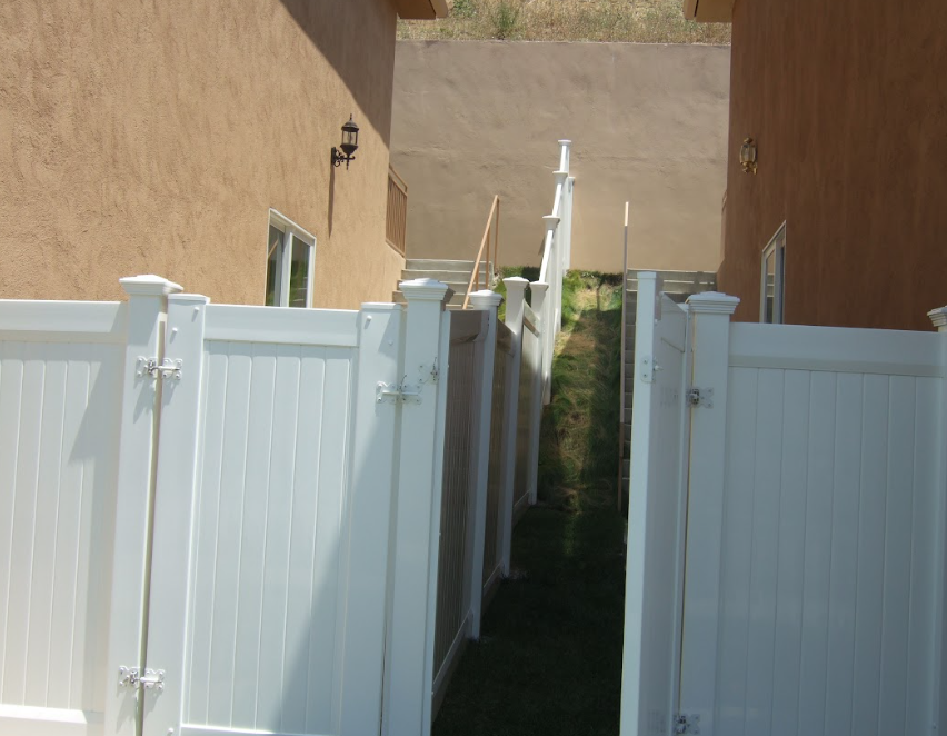 privacy fence for trash cans
