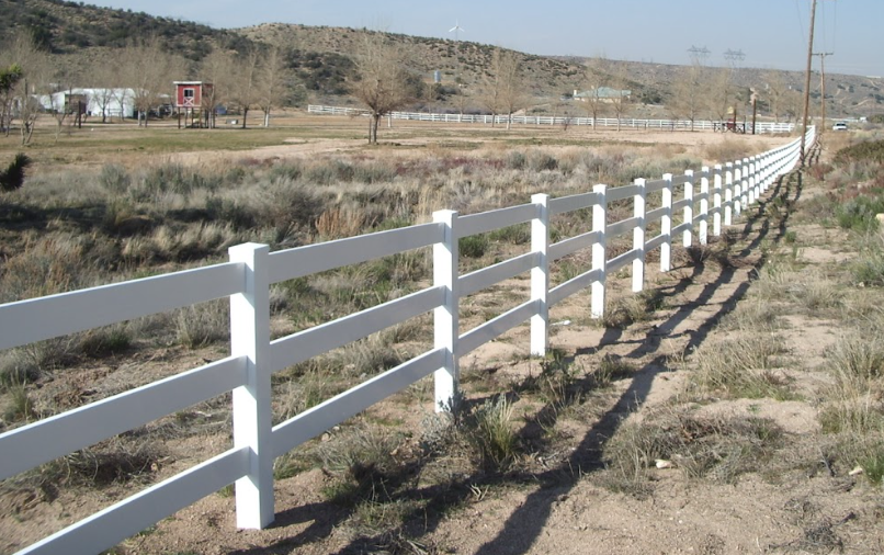 Classic Vinyl Split Rail Fenc