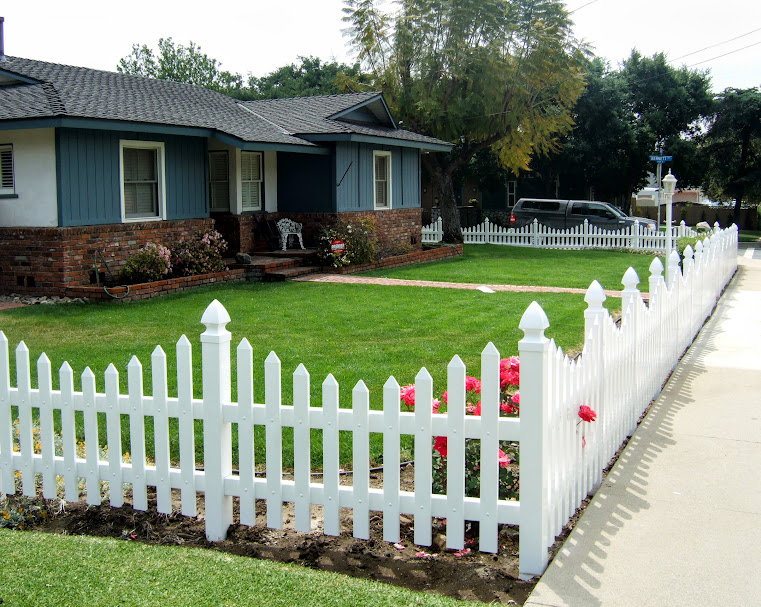 Vinyl Pciket Fence