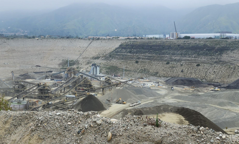 5bef3c76-3462-4128-8b00-6a5eab652953